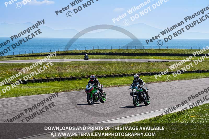 anglesey no limits trackday;anglesey photographs;anglesey trackday photographs;enduro digital images;event digital images;eventdigitalimages;no limits trackdays;peter wileman photography;racing digital images;trac mon;trackday digital images;trackday photos;ty croes